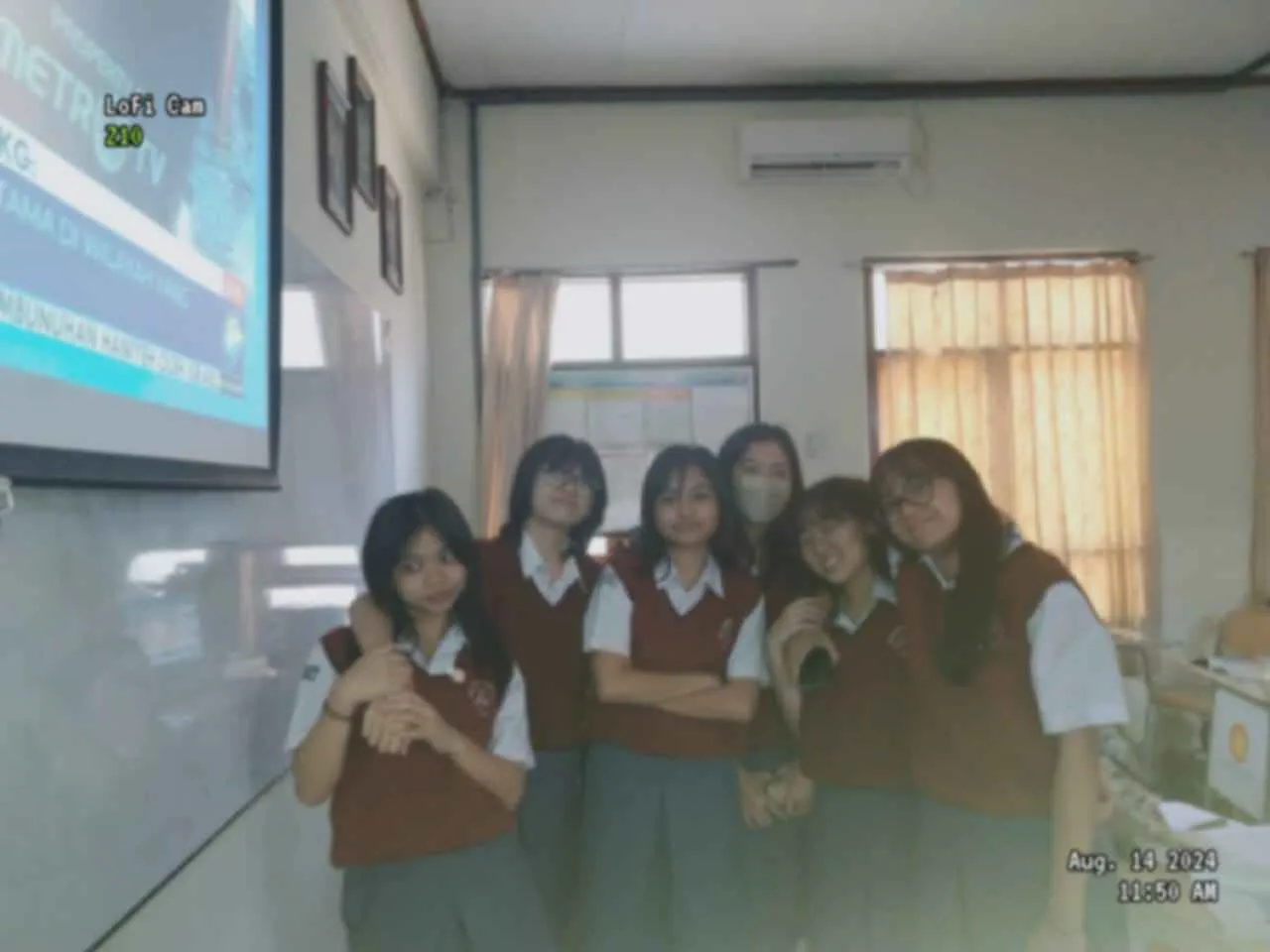 Foto Bareng Cewe 1